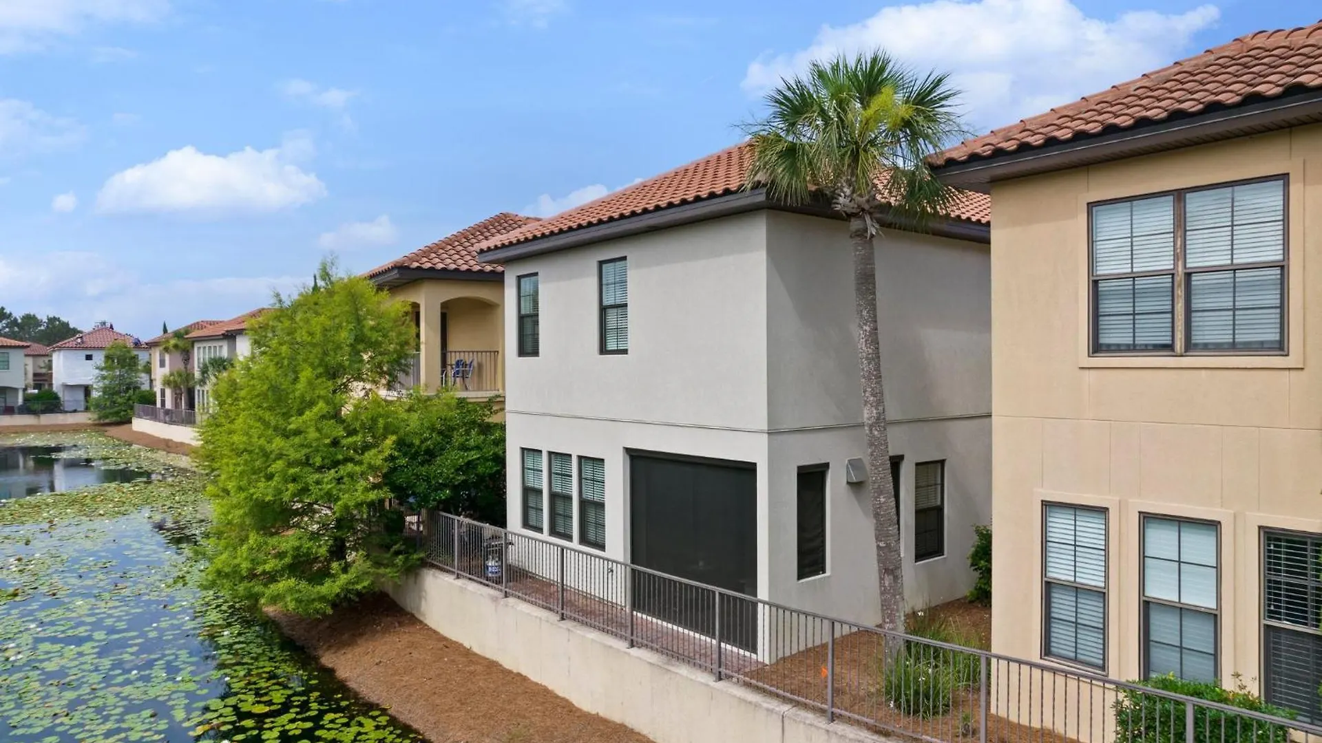 Venetian Boardwalk With Lsv And Pool Villa Destin Holiday home